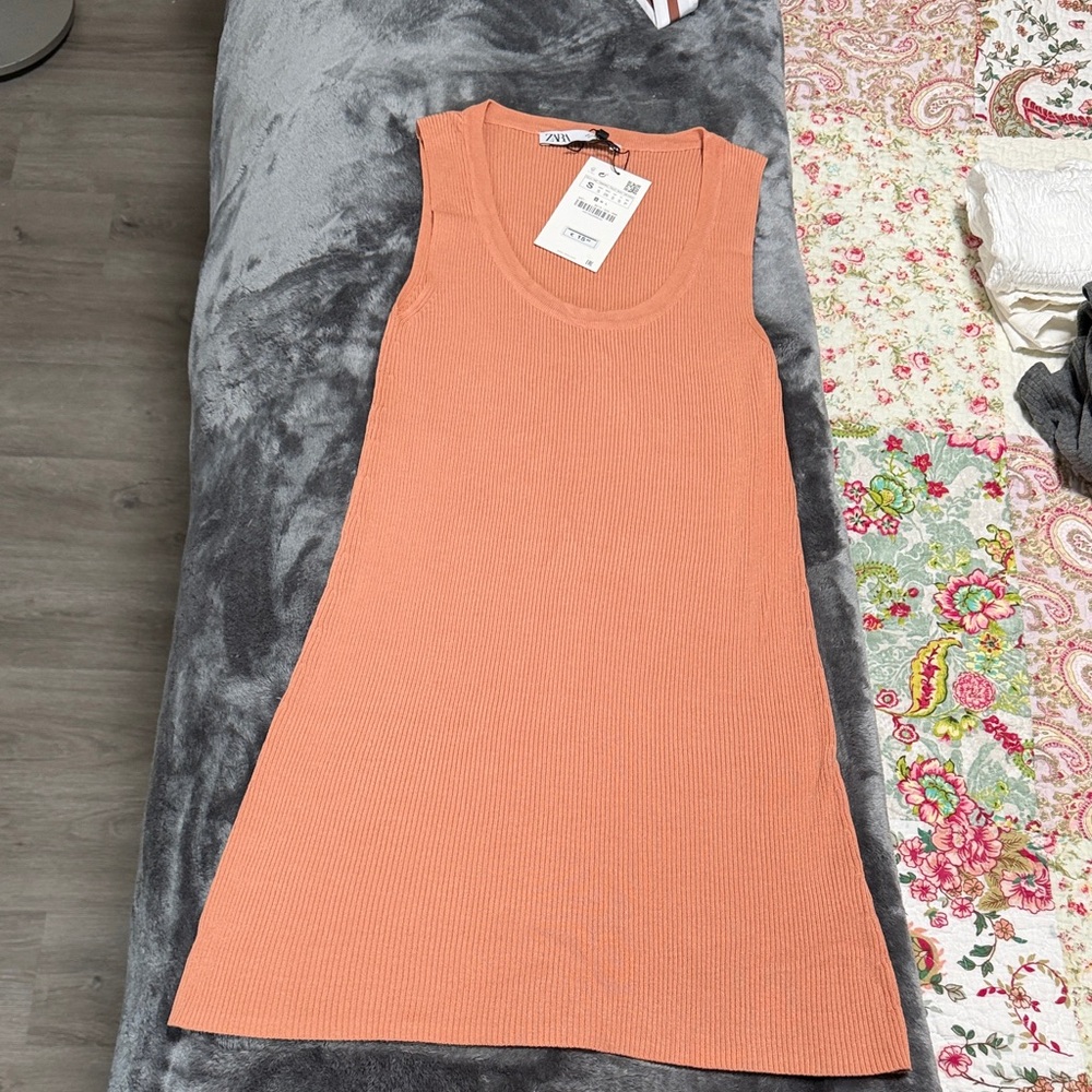 Zara Coral Knit Sleeveless Top